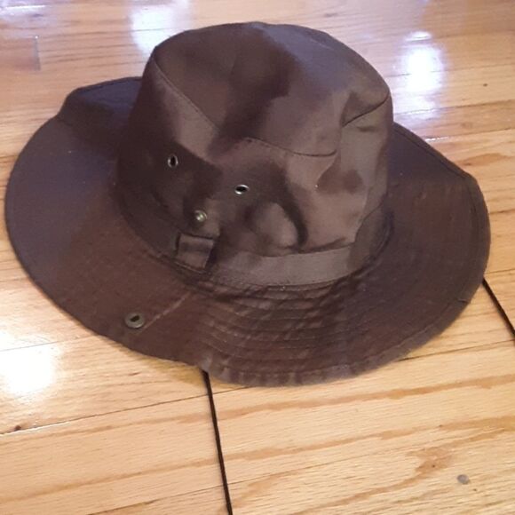 💫💫💫 Brown fishing hat with strap - Picture 1 of 4